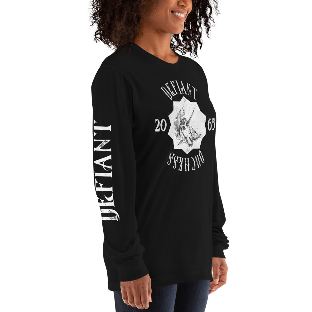 Defiant Duchess Long sleeve t-shirt w/sleeve print